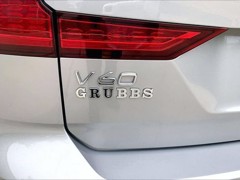 Certified 2025 Volvo V60 B5 Cross Country Plus AWD/4WD image 45