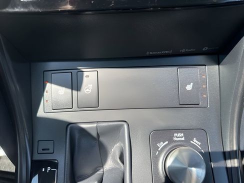 Used 2025 Lexus IS 350 F Sport image 21