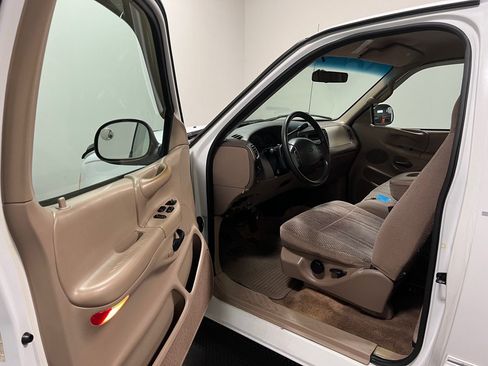 Used 1997 Ford F150 XLT AWD/4WD image 8