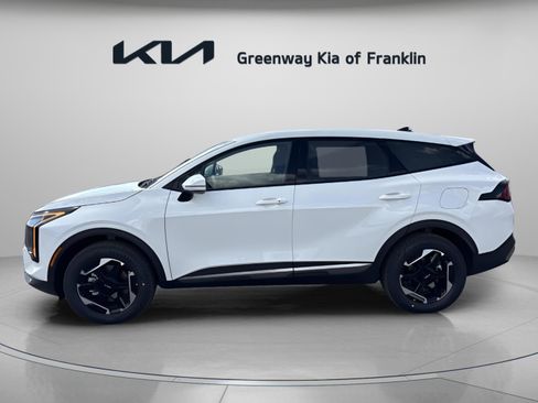 New 2026 Kia Sportage S image 4