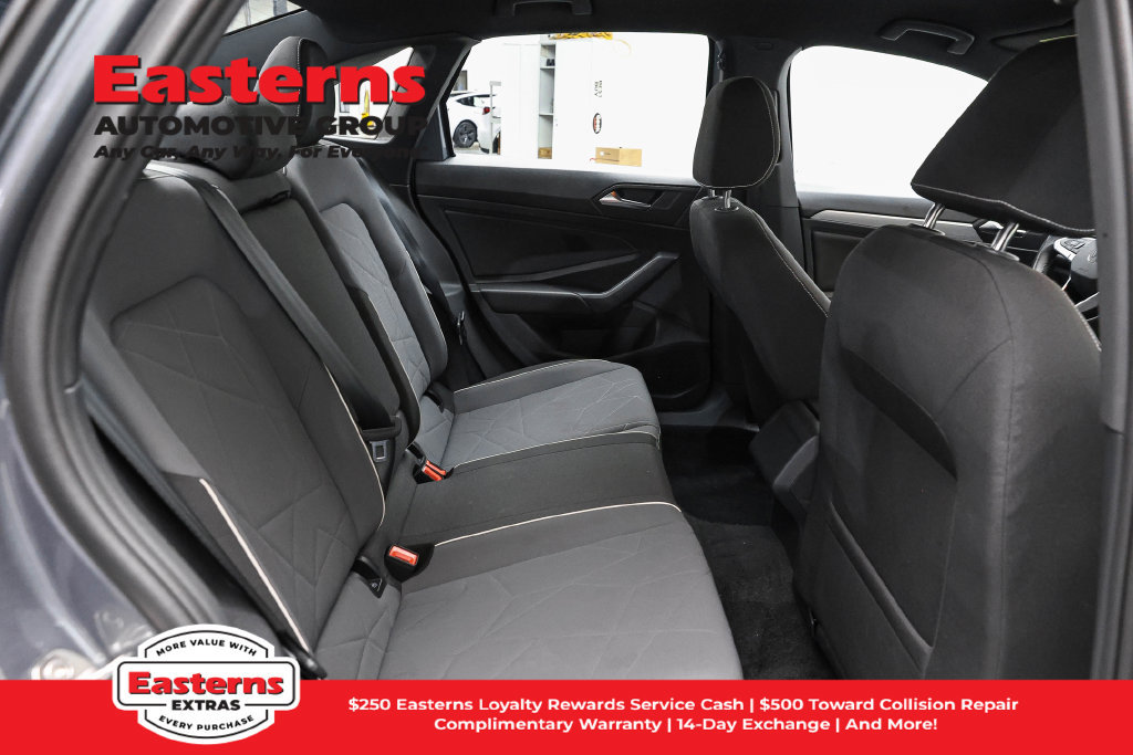 Used 2025 Volkswagen Jetta Sport FWD image 23