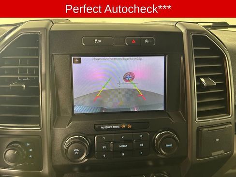 Used 2019 Ford F150 XLT w/ Equipment Group 302A Luxury AWD/4WD image 4