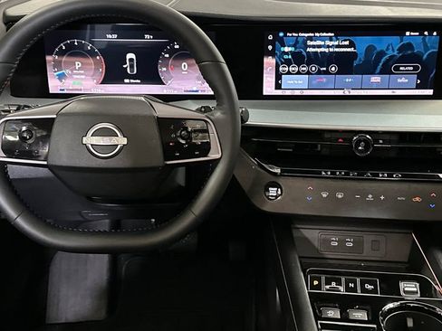 Certified 2025 Nissan Murano SL AWD/4WD image 14