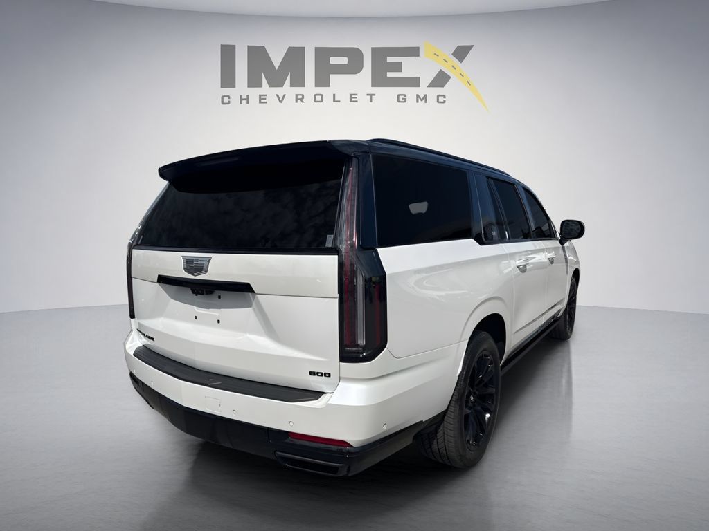 Used 2025 Cadillac Escalade ESV Sport Platinum AWD/4WD image 5