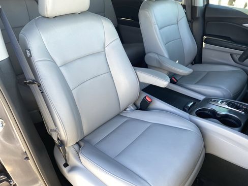 Used 2021 Honda Pilot EX-L image 10