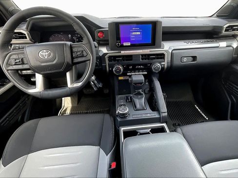 New 2026 Toyota Tacoma TRD Off-Road AWD/4WD image 5