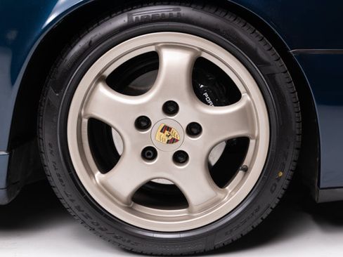 Used 1993 Porsche 911 Carrera RWD image 35