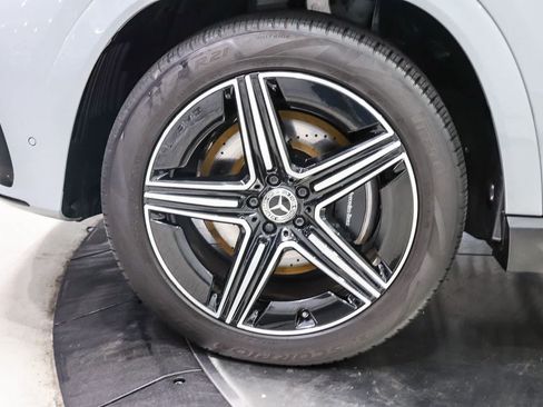 Used 2024 Mercedes-Benz GLE 350 4MATIC image 9