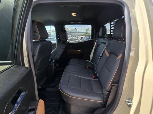 Certified 2024 GMC Canyon AT4 w/ AT4 Premium Package AWD/4WD image 13