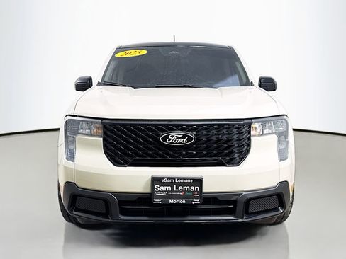 Used 2025 Ford Maverick XLT w/ Black Appearance Package image 2