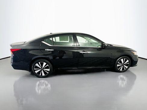 Used 2022 Nissan Altima 2.5 SL FWD image 8