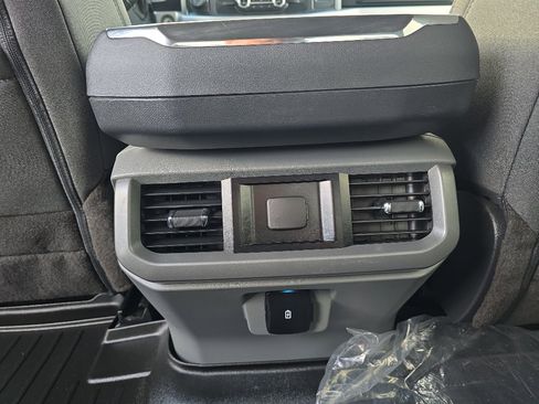 Used 2022 Ford F150 XLT w/ Equipment Group 301A Mid image 18