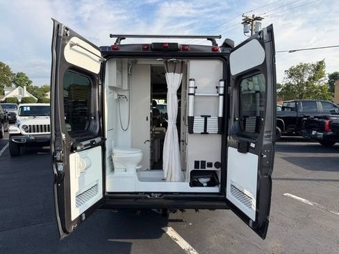 Used 2021 RAM ProMaster 3500 w/ Convenience Group FWD image 6