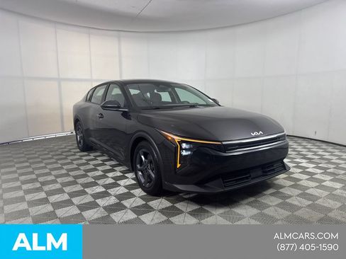 Used 2025 Kia K4 FWD image 4