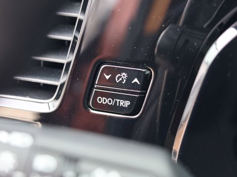 Used 2025 Lexus NX 250 FWD w/ Cold Area Package image 15