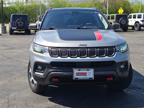 Used 2022 Jeep Compass Trailhawk AWD/4WD image 4