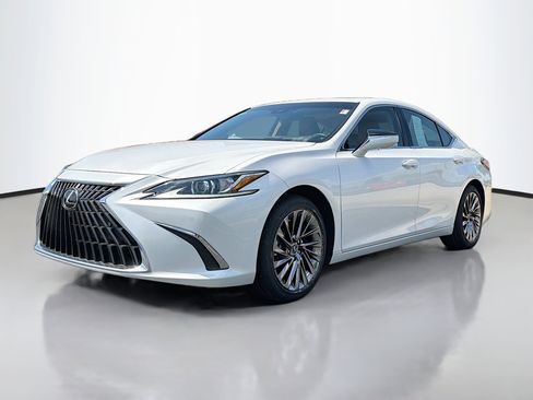 Certified 2024 Lexus ES 300h w/ Accessory Package (Z2) FWD image 11