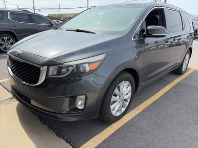 Used 2017 Kia Sedona EX