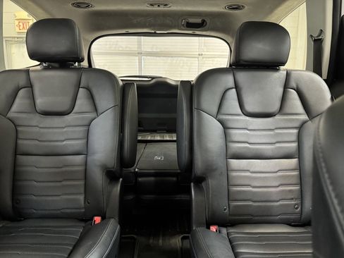 Used 2024 Kia Telluride SX Prestige image 14