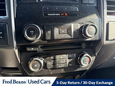 Used 2016 Ford F150 XLT image 25