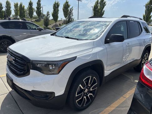 Used 2019 GMC Acadia SLT w/ Black Edition AWD/4WD image 1