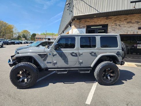 Used 2022 Jeep Wrangler Unlimited Rubicon w/ Xtreme Recon 35" Tire Package image 2