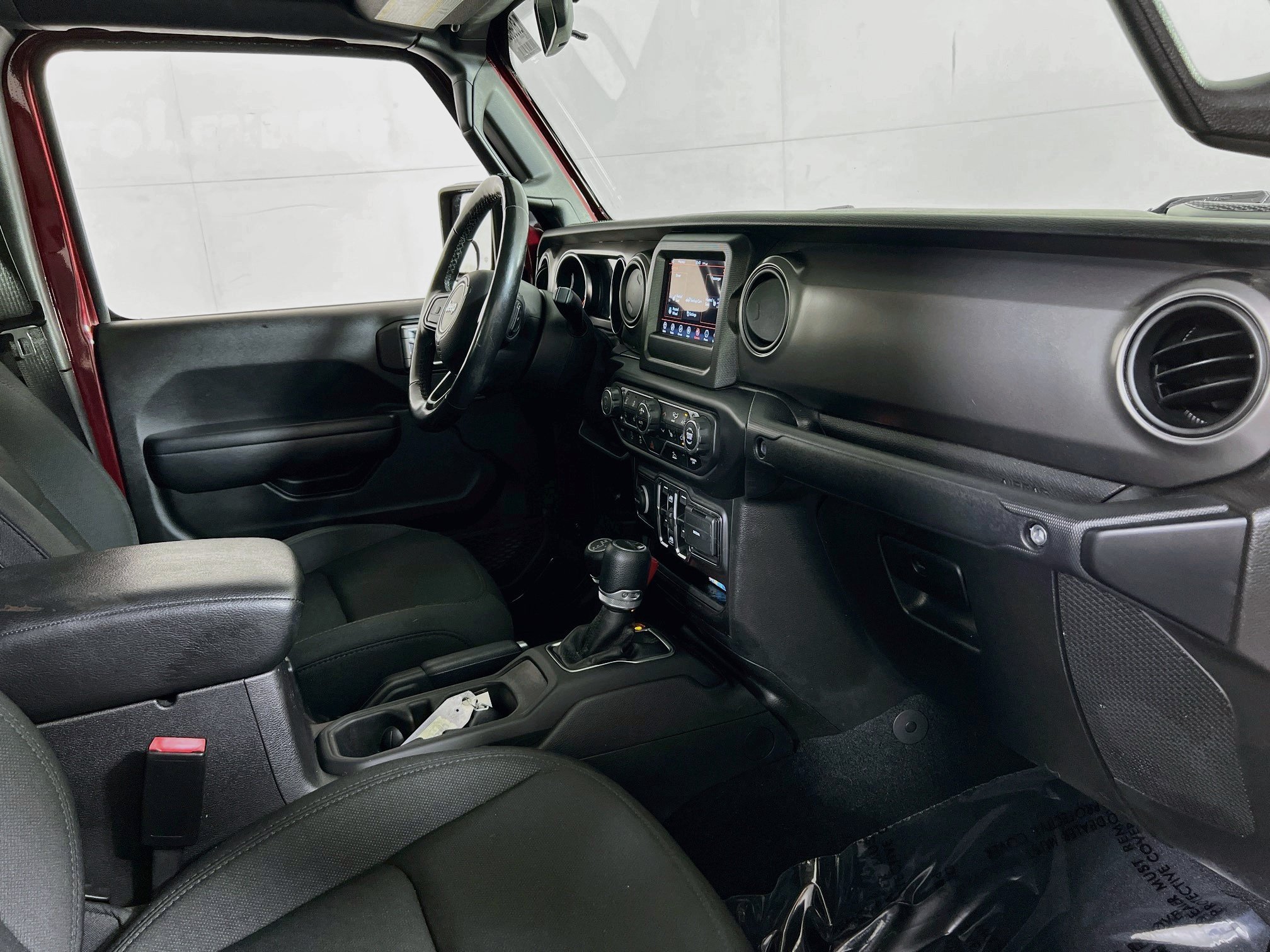 Used 2021 Jeep Gladiator Sport AWD/4WD image 27