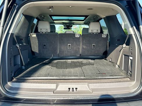 Certified 2019 Ford Expedition Limited w/ Equipment Group 302A AWD/4WD image 16
