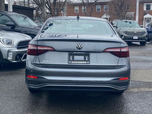 Certified 2023 Volkswagen Jetta S image 4