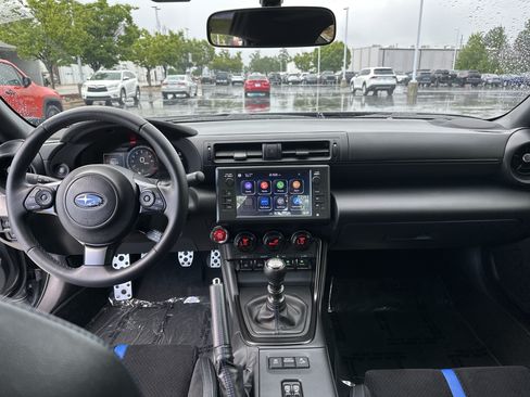 Used 2025 Subaru BRZ tS RWD image 29
