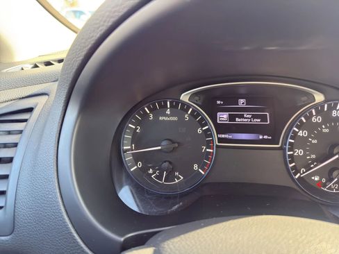 Used 2017 Nissan Altima 2.5 SR w/ Midnight Edition Package image 19