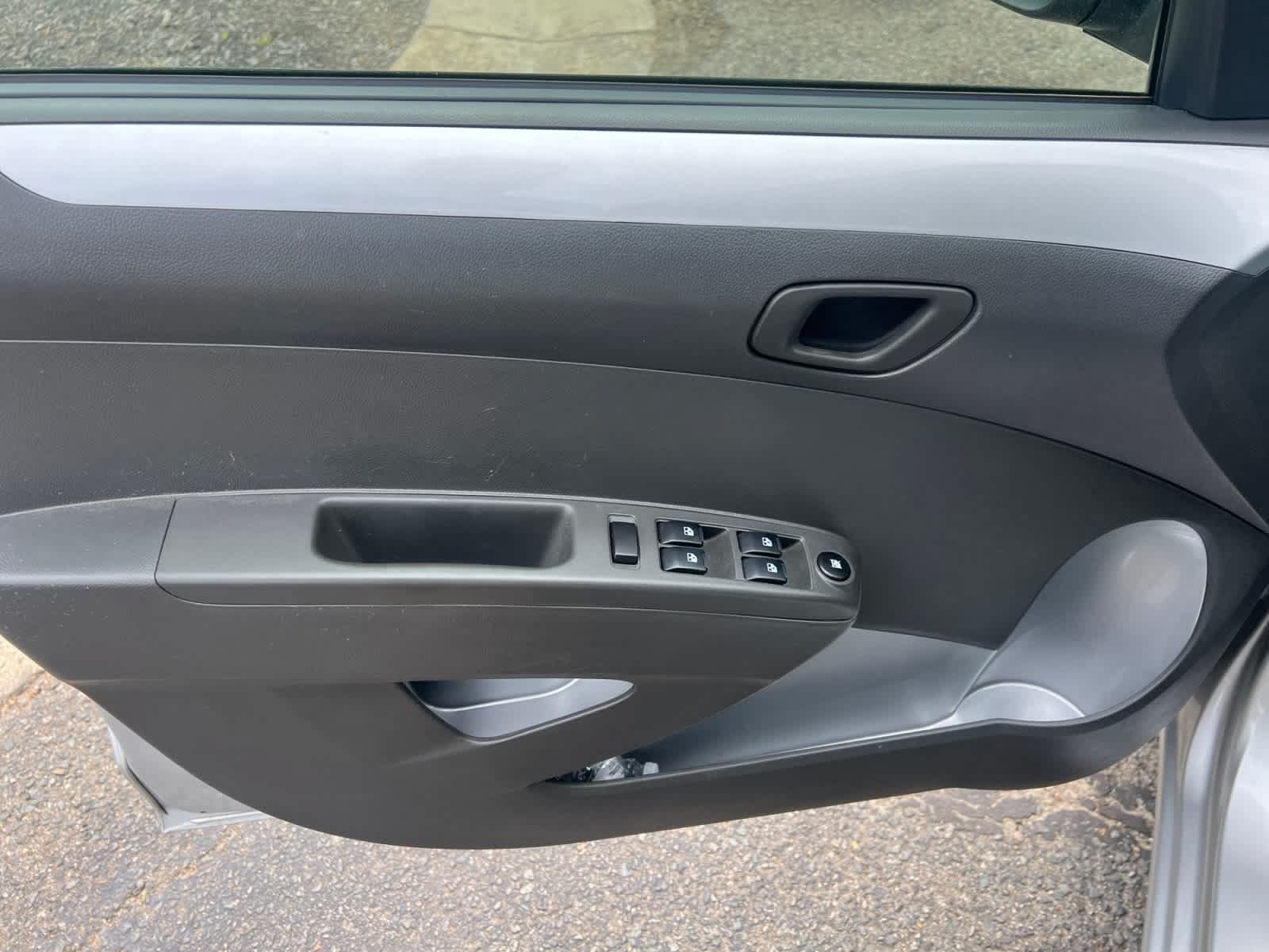 Used 2014 Chevrolet Spark LS FWD image 18
