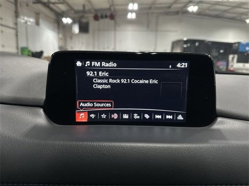 Used 2019 MAZDA CX-5 Touring image 16