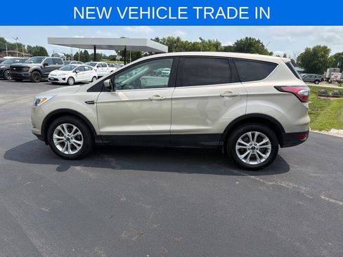 Certified 2017 Ford Escape SE FWD image 7