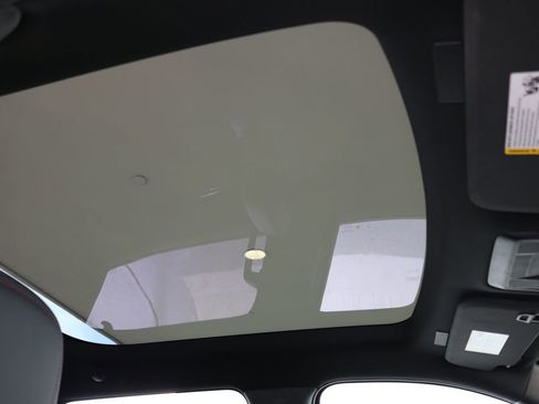 Used 2025 Chevrolet Silverado EV RST image 38