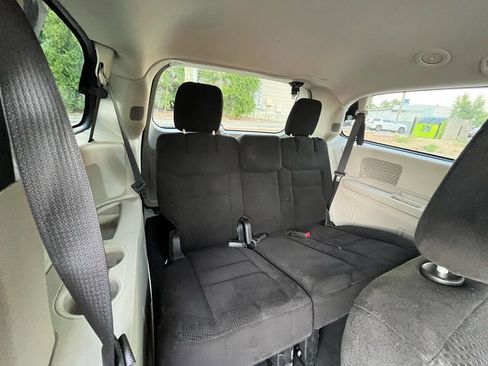 Used 2017 Dodge Grand Caravan SE w/ Power Window Group image 24