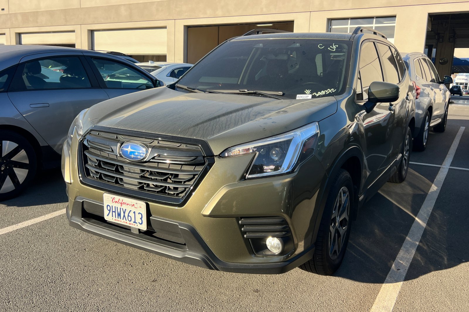 Used 2023 Subaru Forester Premium AWD/4WD image 2