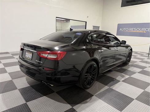 Used 2016 Maserati Quattroporte S image 5