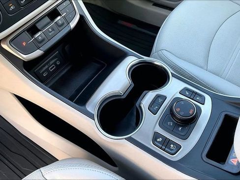 Certified 2024 GMC Terrain Denali w/ Black Diamond Edition image 14