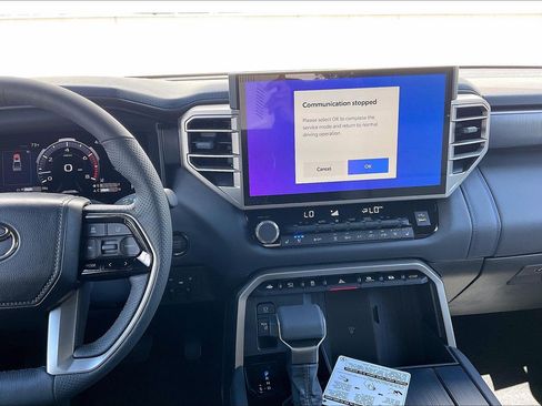 New 2026 Toyota Tundra Platinum AWD/4WD image 9
