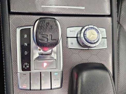 Used 2013 Mercedes-Benz SL 550 image 28