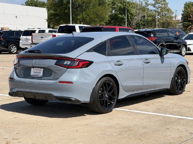Used 2025 Honda Civic Sport image 4
