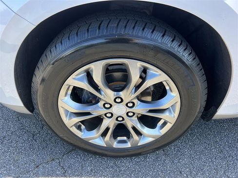 Used 2019 Buick Enclave Avenir w/ Avenir Technology Package image 9