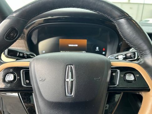 Used 2022 Lincoln Corsair Reserve w/ Equipment Group 201A AWD/4WD image 9