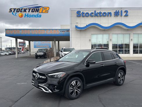 Used 2025 Mercedes-Benz GLA 250 4MATIC image 1