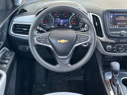 Used 2022 Chevrolet Equinox LT FWD image 14
