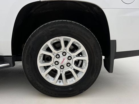 Used 2018 GMC Yukon SLT w/ Open Road Package image 29