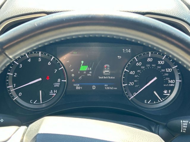 Used 2021 Toyota Highlander XLE FWD image 41