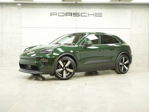 New 2026 Porsche Macan 4S Electric AWD/4WD image 1