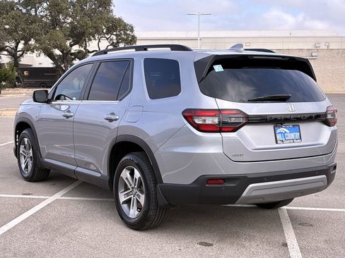 Certified 2024 Honda Pilot EX-L image 4